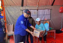 PT AMJ Siagakan Mobil Tangki untuk Korban Kebakaran Dok 8