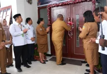 Wagub Papua Resmikan Kantor Baru Dinas Pangan