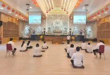 Bhante Kittipañño Ajak Umat Rutin Meditasi dan Praktik Keheningan