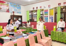 Wakil Wali Kota Sidak Sekolah dan Kantor Kelurahan, Soroti Banjir hingga Disiplin A