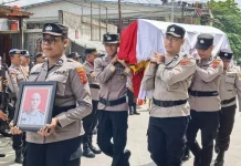 Upacara Pemberangkatan dan Pemakaman Jenazah Alm. AKP (Purn) Berdi