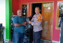 Bhabinkamtibmas Sambangi Warga Doyo Lama, Serap Aspirasi dan Ajak Jaga Kamtibmas