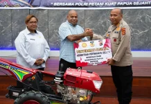 Pemprov Papua Serahkan Bantuan Alsintan ke Polda Papua