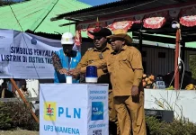 PLN Hadirkan Listrik di Distrik Taelarek Jayawijaya