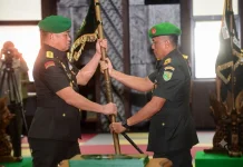 Pangdam XVII/Cenderawasih Serahkan Alih Kodal Dua Batalyon Infanteri ke Kostrad