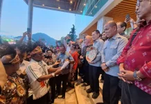 Masyarakat Adat Saireri, Mamta-Tabi Serahkan Dukungan Papua Utara ke Baleg DPR RI