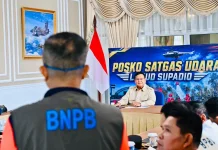 Tiba di Kalimantan Barat, Presiden Pimpin Rapat Penanganan Karhutla