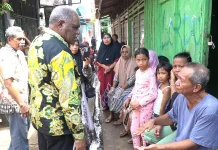 Wali Kota Kunjungi Kebakaran Dok IX, 36 Jiwa Terdampak