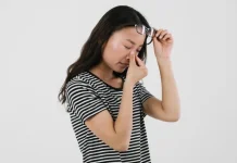 Mata Sering Berkedut? Ini Fakta yang Perlu Kamu Tahu