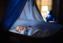 Mengapa Bayi Sering Terbangun di Malam Hari?