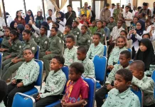 Gubernur Fakhiri Minta Sekolah Rakyat Tak Tunggu Gedung Terbangun