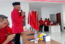 Benhur Tomi Mano Minta PAC PDI-P Aktif di Masyarakat