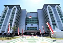 Menag Berhentikan Prof Muzakki sebagai Rektor UIN Surabaya