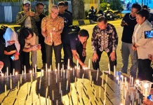 Jurnalis Jayapura Gelar Doa dan Nyalakan 1000 Lilin