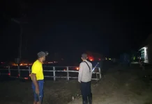 Polisi dan Warga Berhasil Memadamkan Kebakaran Lahan di Naukenjerai