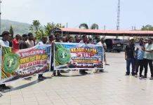 Demo di Kejati Papua, Aliansi Pertanyakan Penggeledahan Mantan Sekwan