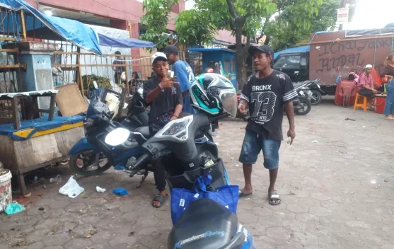 Dianggap Sepele, Tukang Parkir Jadi Sumber Penghidupan