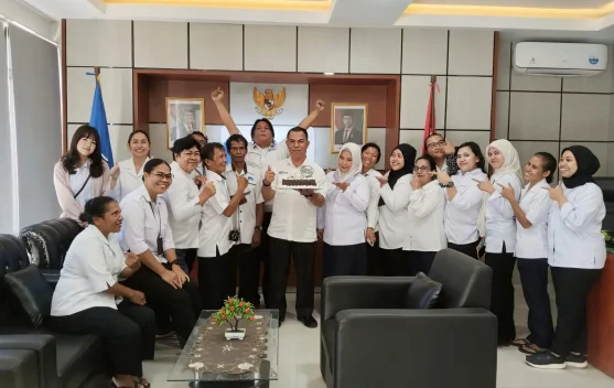 Kejutan Terbongkar, HUT Ke-54 Kepsta RRI Jayapura Haru