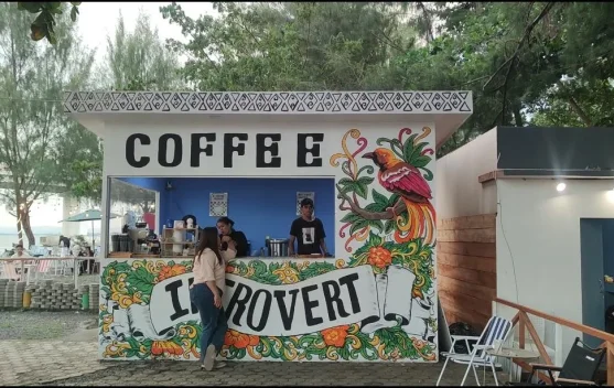 Coffee Shop Introvert Jadi Daya Tarik Wisata Kuliner Pantai Cibery