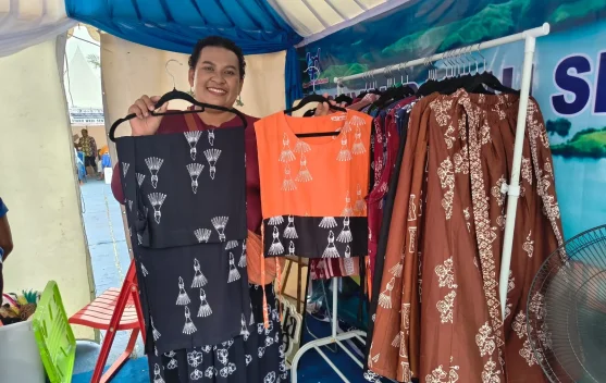 Lotta Terra Tampilkan Batik Papua Minimalis di FDS 2026
