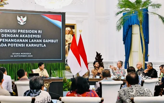 Presiden Bahas Penanganan Kebakaran Lahan Gambut bersama Akademisi