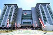 Menag Berhentikan Prof Muzakki sebagai Rektor UIN Surabaya