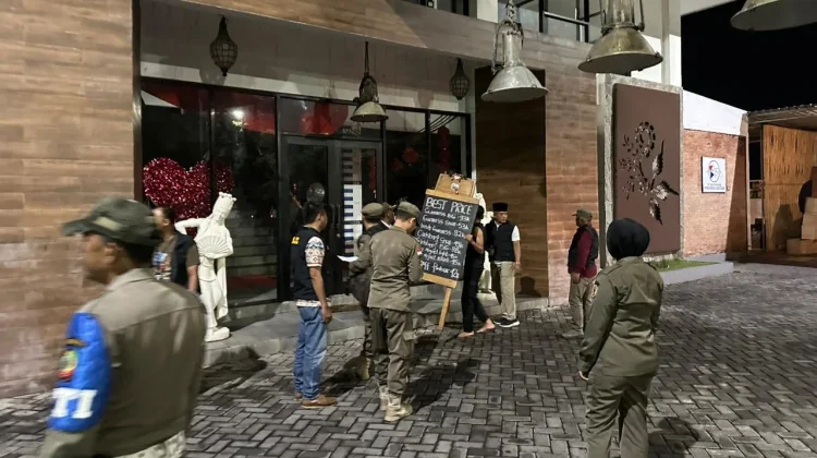 Operasi Ramadan Tertibkan Hiburan Malam di Banyuwangi