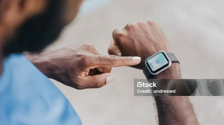 Pemanfaatan Smartwatch dalam Memantau Aktivitas Olahraga