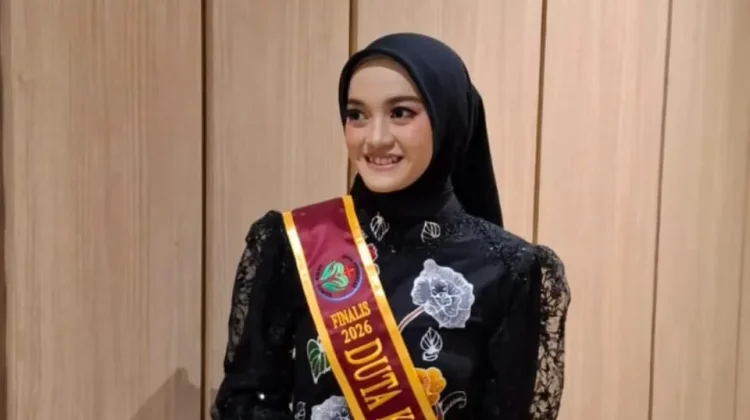 Mahasiswi UNEJ Raih Duta Kesehatan Masyarakat Jatim 2026