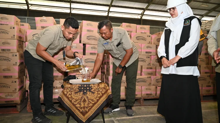 Bupati Ipuk Cek Stok Pangan dan BBM