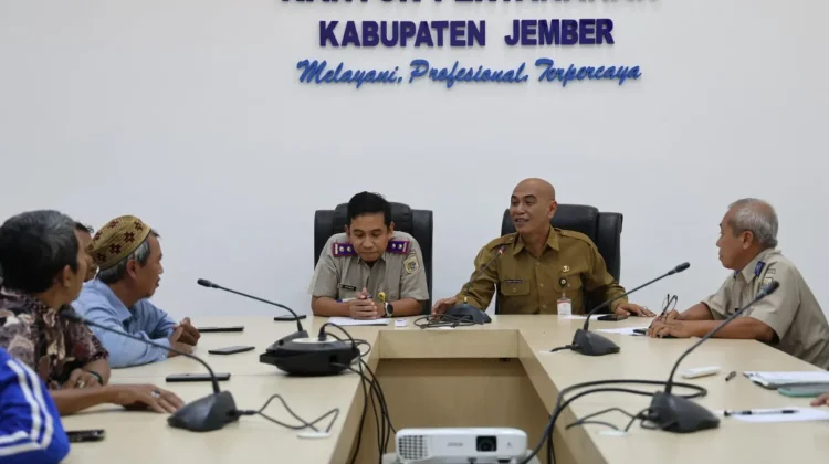 Banjir Berulang, Warga Villa Indah Tegal Besar Pertimbangkan Jalur Hukum