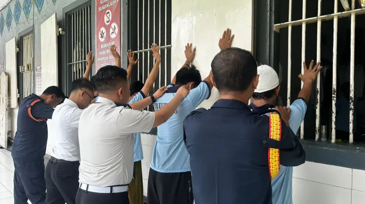 Sidak Blok Hunian, Pastikan Suasana Rutan Kondusif