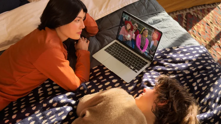 Apple Merilis Macbook Air M5