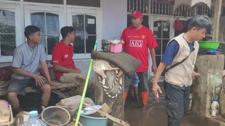 Bupati Naikkan Status Tanggap Darurat Pascabanjir Bandang