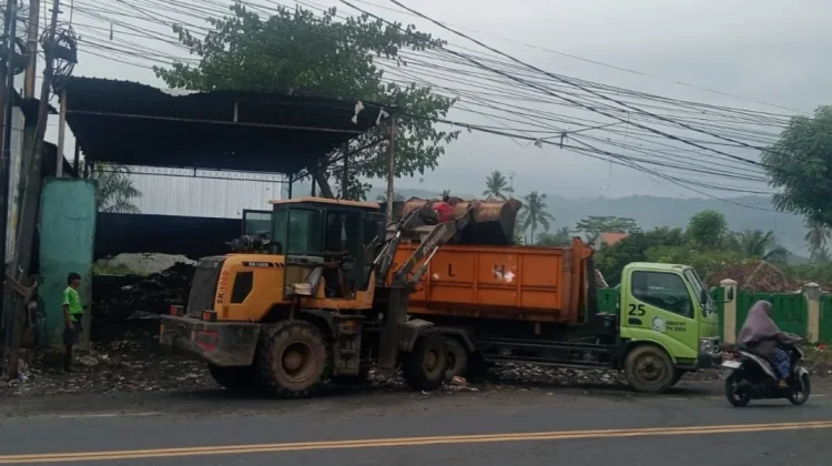TPS Ketapang Meluber, DLH Tambah Petugas