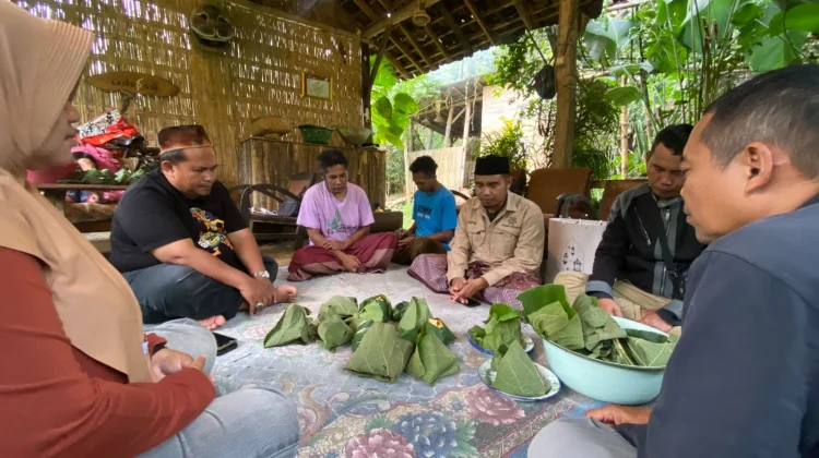 Mengenal Tradisi Bibien Desa Sulek, Dirayakan Turun Temurun