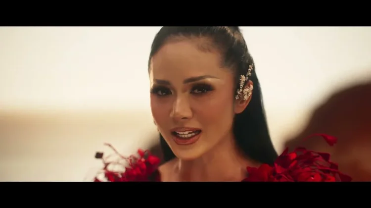 Lirik Lagu "Aku Bangkit" - Krisdayanti