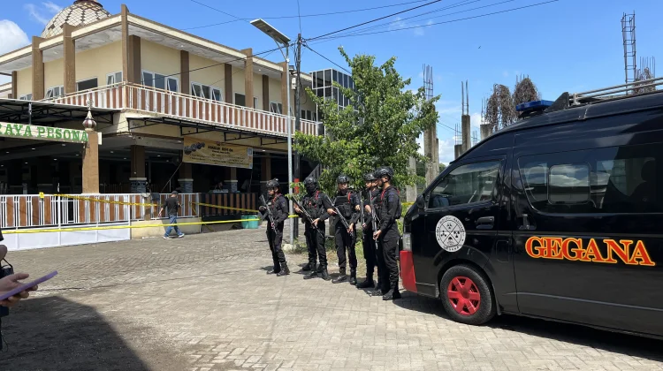 Polisi Selidiki Ledakan di Masjid Raya Pesona Jember