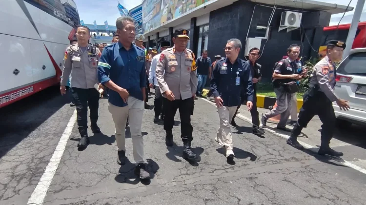 Kapolda Jatim Pantau Arus Mudik Ketapang–Gilimanuk