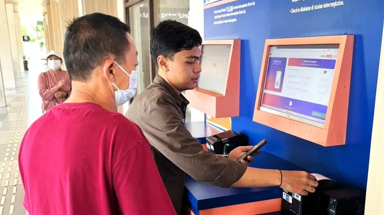 KAI Daop 9 Jember Tambah Petugas Mobile untuk Layani Pemudik