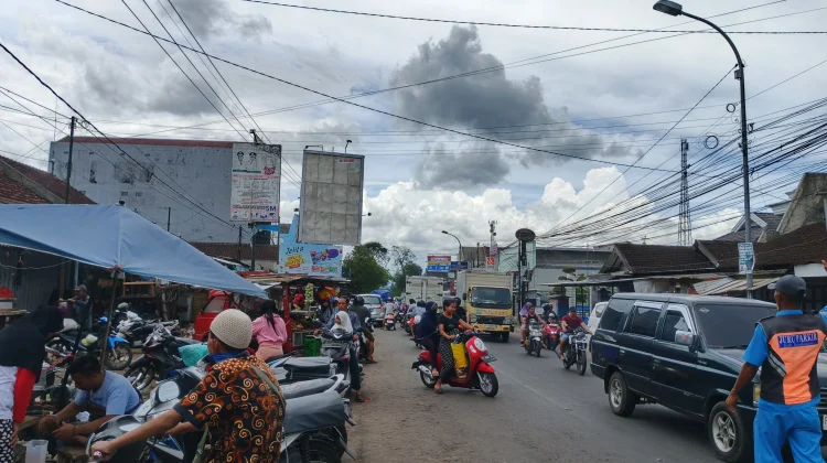 Arus Mudik Bondowoso Ramai, Tradisi Lebaran Tetap Semarak