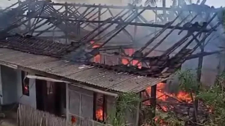 Kebakaran Hanguskan Rumah Fadil Kopi Ratu Klungkung