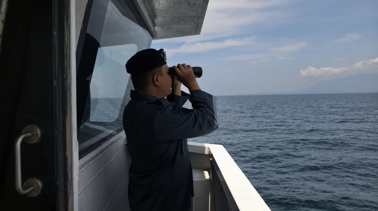 KSOP Kerahkan KN Grantin Cari Korban Hilang di Laut