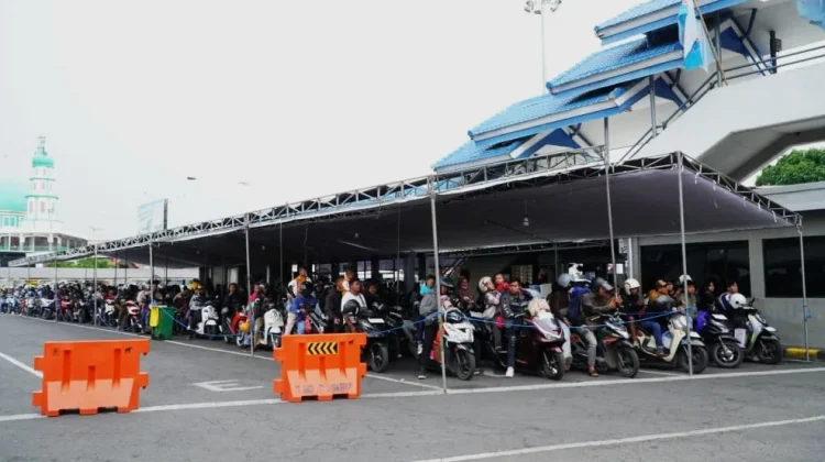 Arus Balik H+5 Ketapang Ramai Lancar, Didominasi Roda Dua