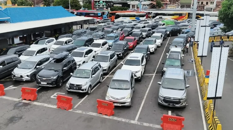 Gapasdap: Keterbatasan Dermaga Picu Macet Ketapang–Gilimanuk