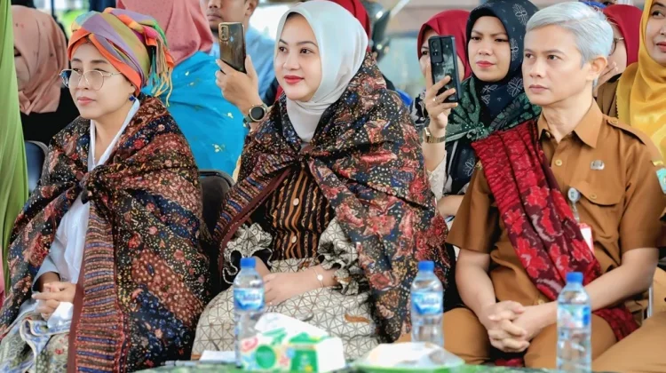 Perempuan Jadi Pilar Harmoni Sosial di Lumajang