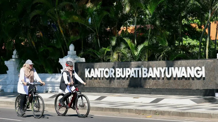 ASN Banyuwangi Didorong Bersepeda ke Kantor