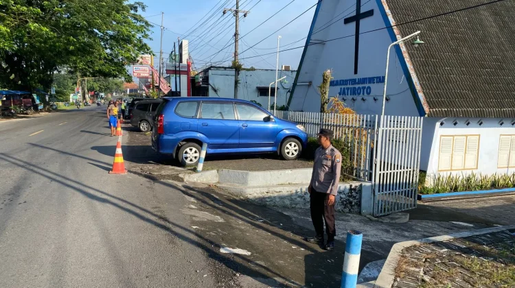 Pengamanan Paskah, Polisi Jaga Ibadah GKJW Jatiroto