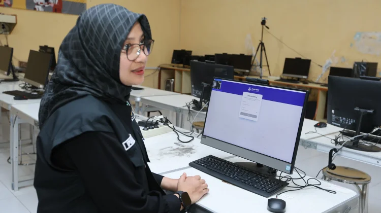 Bupati Ipuk Tinjau Persiapan TKA SMP, Pastikan Lancar