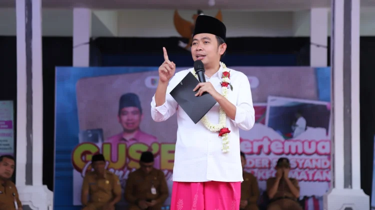 Pemkab Jember Perkuat SDM Melalui Beasiswa dan Program Sosial